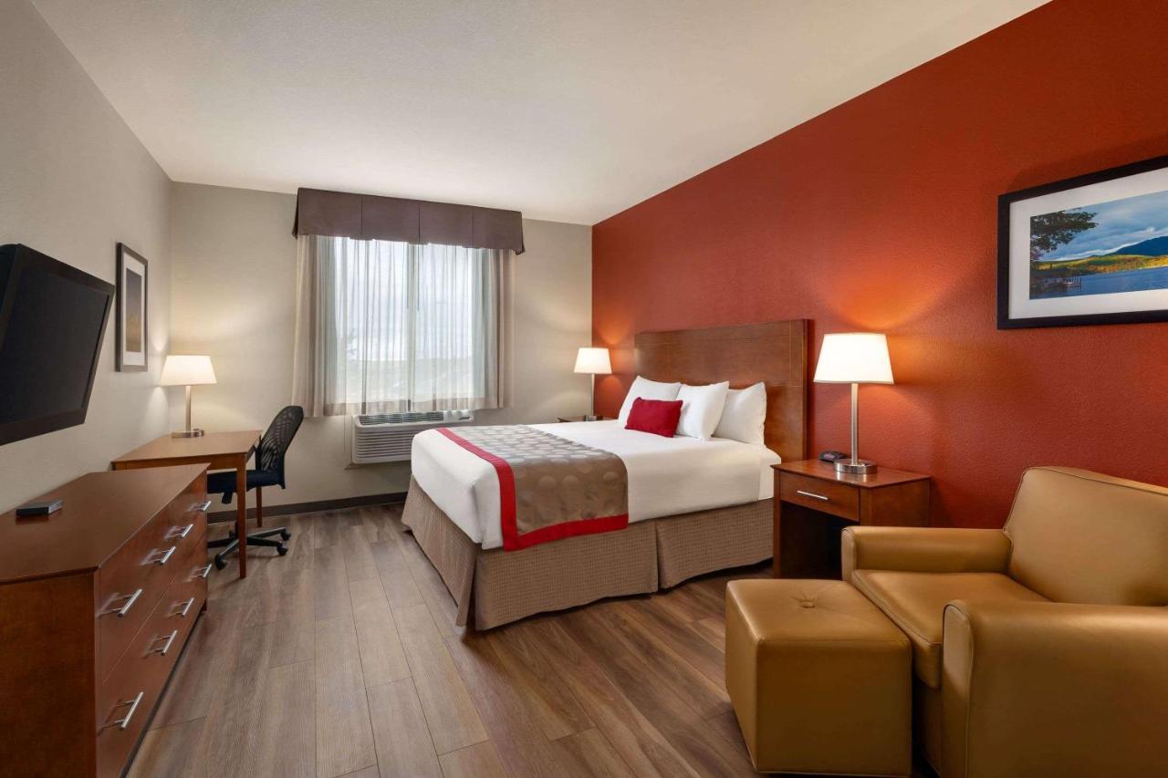 Bakken Airport Xwa Hotel & Studios วิลลิสตัน ภายนอก รูปภาพ